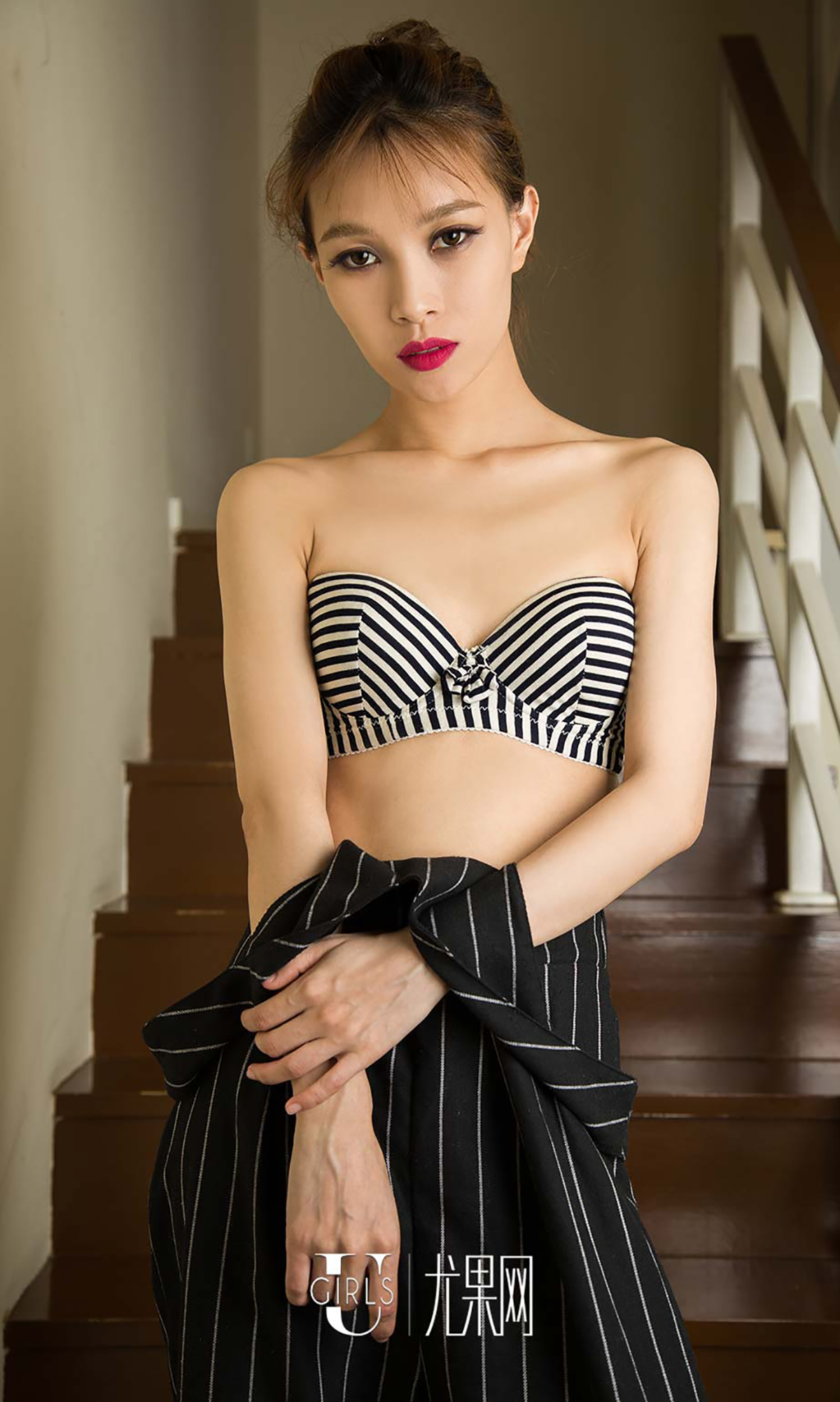 [Ugirls尤果网] 爱尤物专辑 2016.08.25 No.465 桃心记 Asako